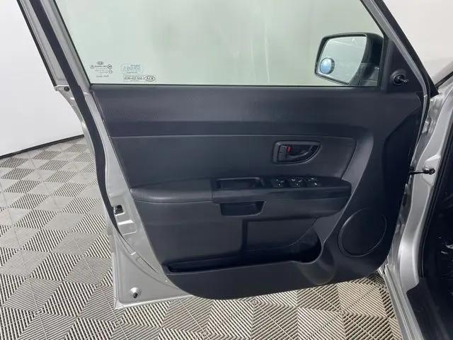 2011 Kia Soul Base
