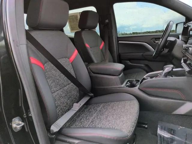 2023 Chevrolet Colorado 4WD Crew Cab Short Box Z71