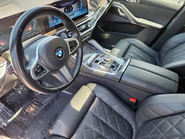 2025 BMW X6 xDrive40i