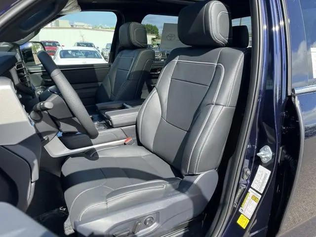2026 Toyota Tundra Limited CrewMax 5.5' Bed
