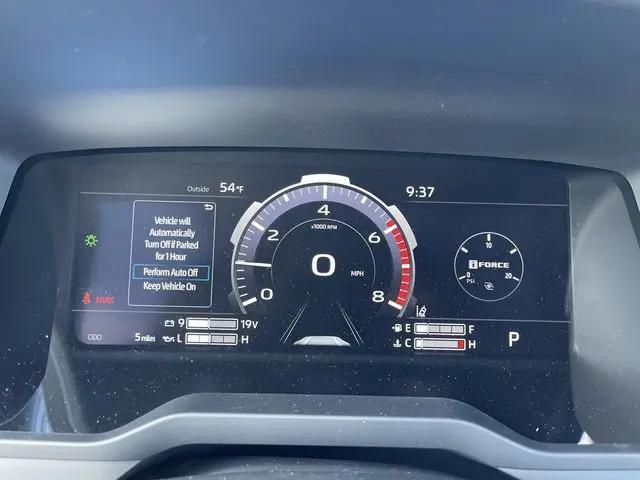 2026 Toyota Tundra Limited CrewMax 5.5' Bed