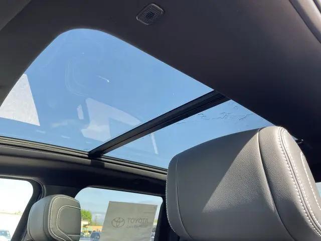 2026 Toyota Tundra Limited CrewMax 5.5' Bed
