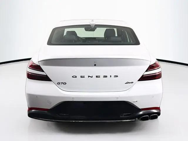 2023 Genesis G70 2.0T AWD
