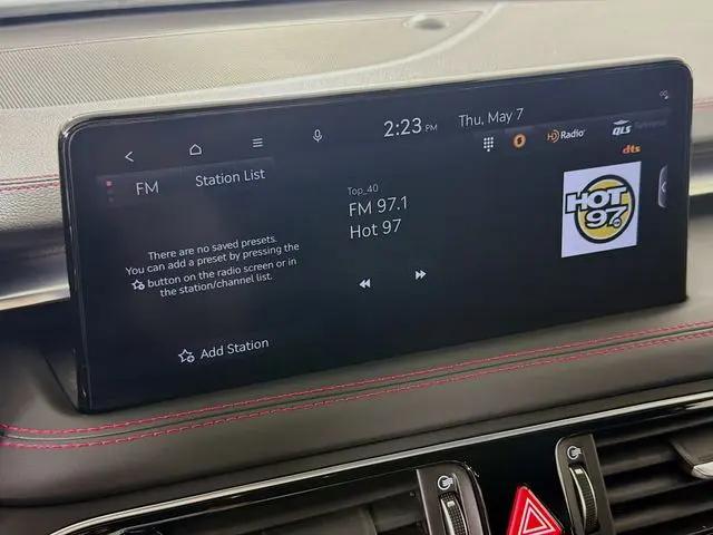 2023 Genesis G70 2.0T AWD