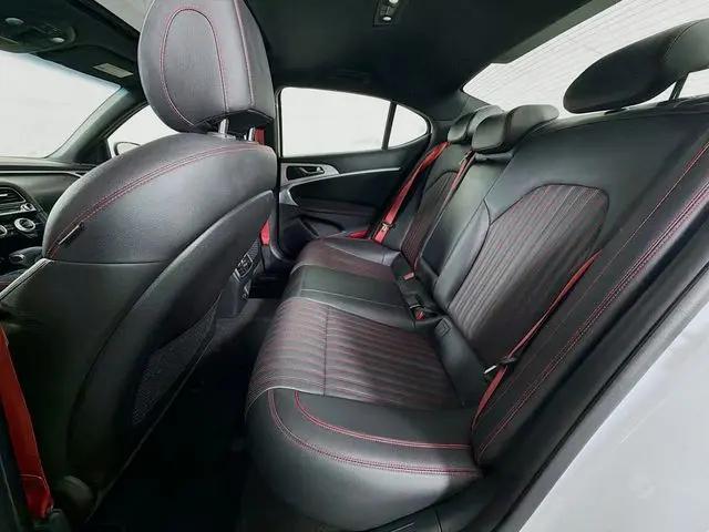 2023 Genesis G70 2.0T AWD