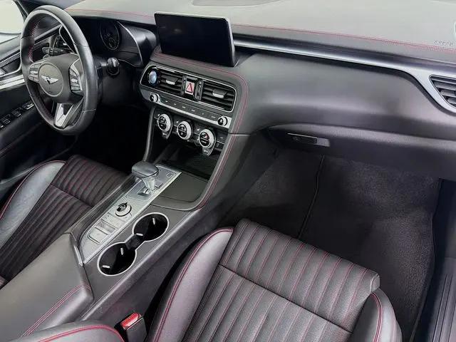 2023 Genesis G70 2.0T AWD