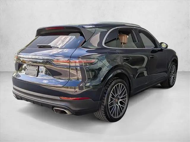 2023 Porsche Cayenne Platinum Edition
