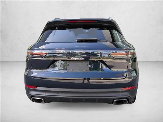 2023 Porsche Cayenne Platinum Edition