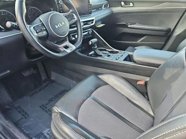 2024 Kia K5 GT-Line