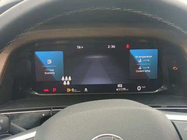 2025 Volkswagen Atlas 2.0T SE