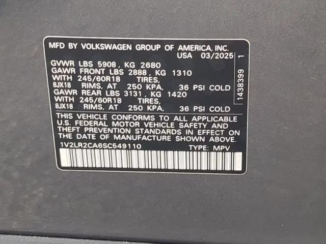 2025 Volkswagen Atlas 2.0T SE