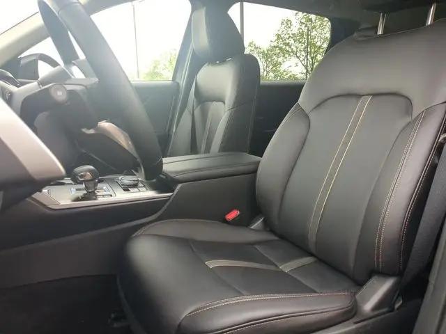 2024 Mazda X-90 3.3 Turbo Select