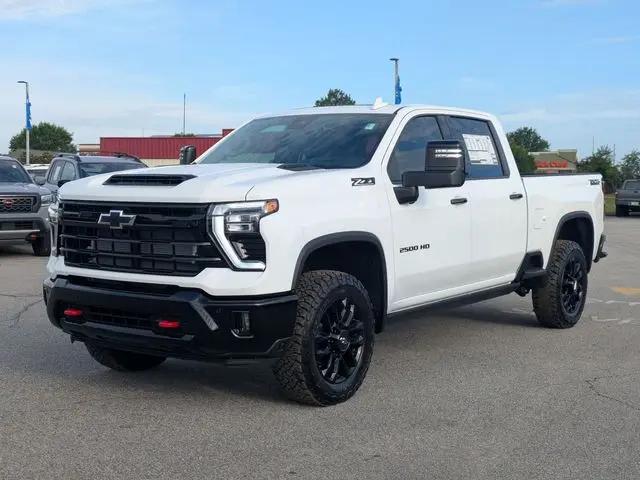 2026 Chevrolet Silverado 2500HD Crew Cab, Standard Bed, LTZ, 4WD