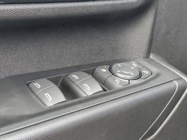 2025 Chevrolet Silverado 2500HD 4WD Crew Cab Standard Bed Custom