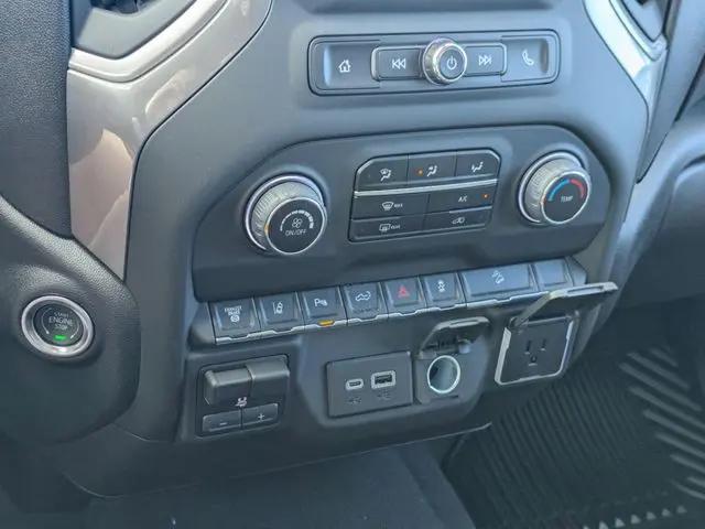 2025 Chevrolet Silverado 2500HD 4WD Crew Cab Standard Bed Custom