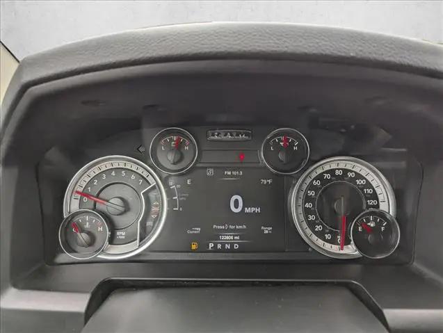 2020 Ram 1500 SLT Crew Cab 4x4 5'7" Box
