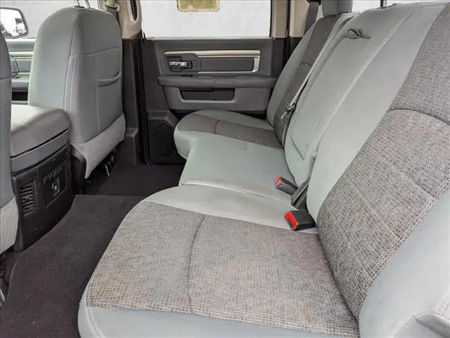 2020 Ram 1500 SLT Crew Cab 4x4 5'7" Box