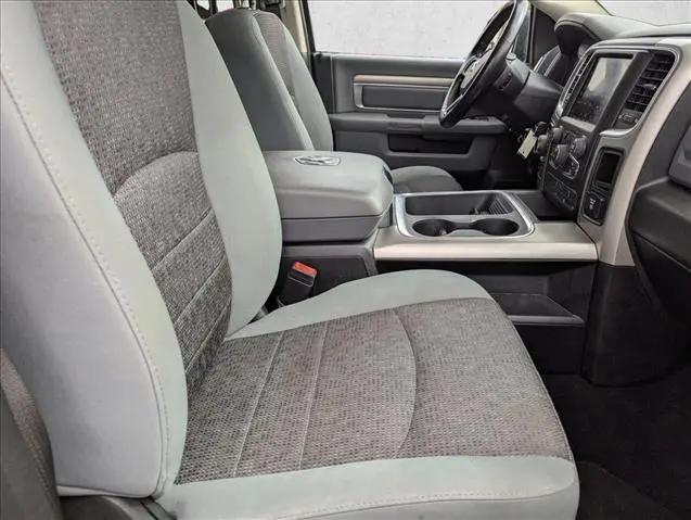 2020 Ram 1500 SLT Crew Cab 4x4 5'7" Box