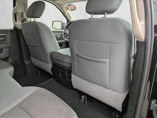 2020 Ram 1500 SLT Crew Cab 4x4 5'7" Box
