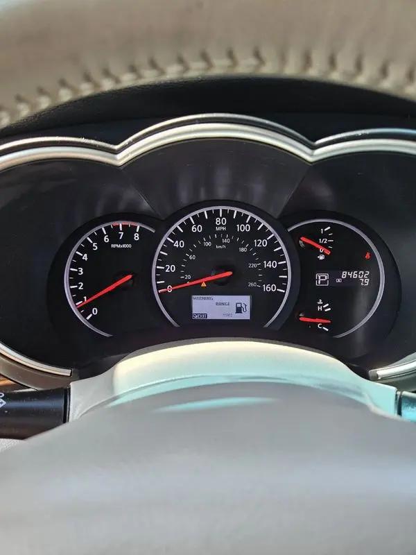 2012 Nissan Quest LE
