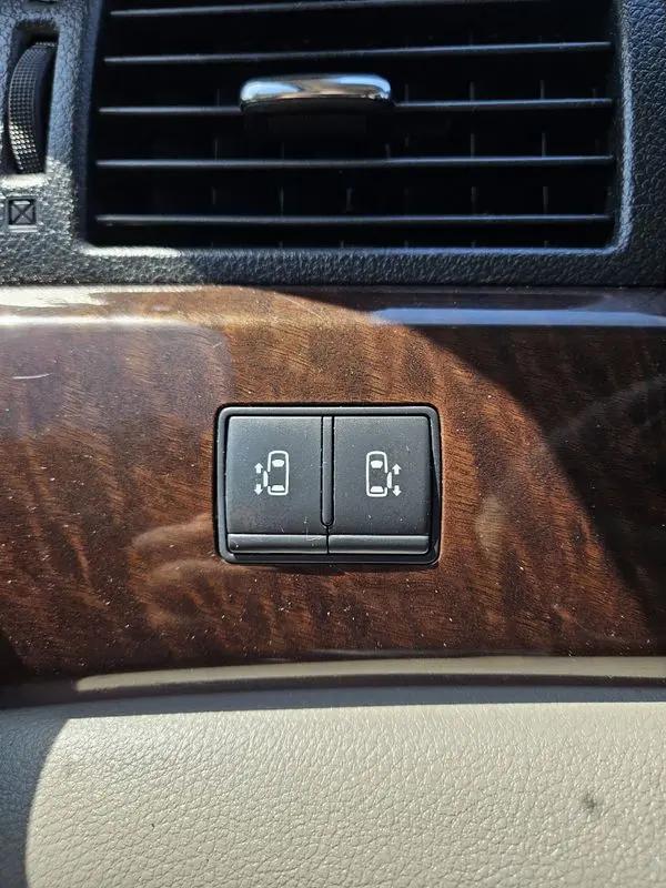 2012 Nissan Quest LE