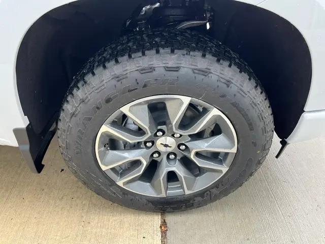 2026 Chevrolet Silverado 1500 4WD Crew Cab Short Bed RST