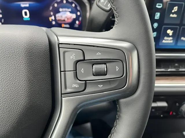 2026 Chevrolet Silverado 1500 4WD Crew Cab Short Bed RST