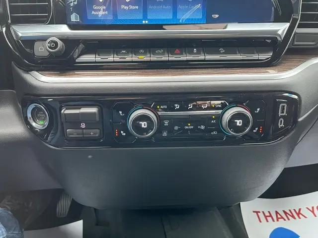 2026 Chevrolet Silverado 1500 4WD Crew Cab Short Bed RST