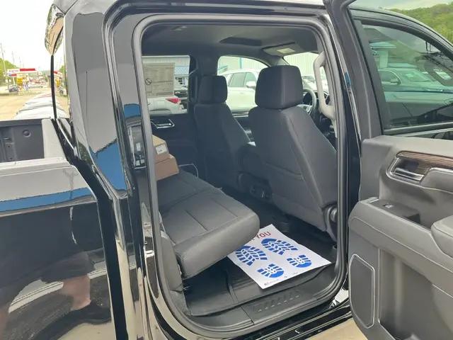 2026 Chevrolet Silverado 1500 4WD Crew Cab Short Bed RST