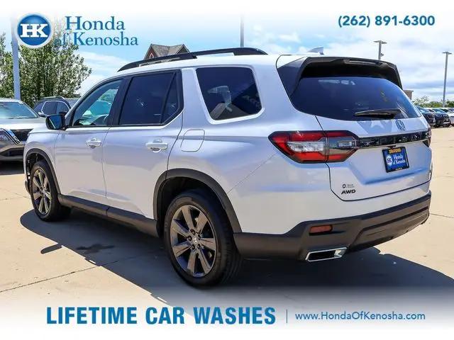 2025 Honda Pilot Sport