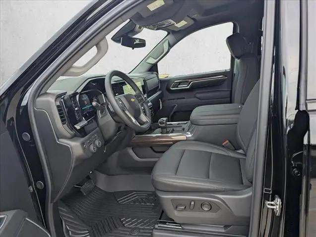 2026 Chevrolet Silverado 1500 4WD Crew Cab Standard Bed LT