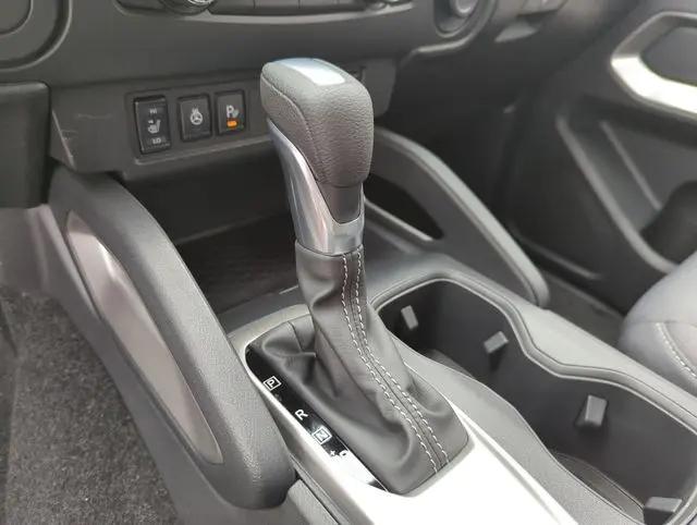 2026 Nissan Frontier Crew Cab SV 4x2