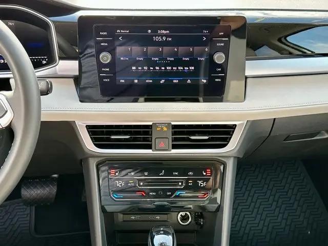 2026 Volkswagen Taos SE