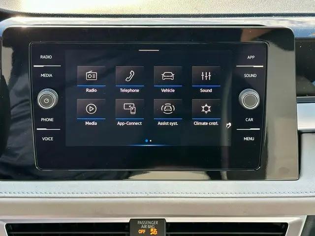 2026 Volkswagen Taos SE
