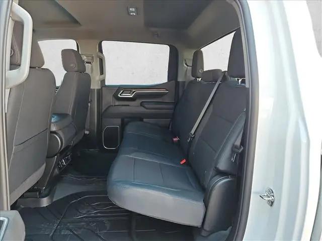 2026 Chevrolet Silverado 1500 4WD Crew Cab Short Bed RST