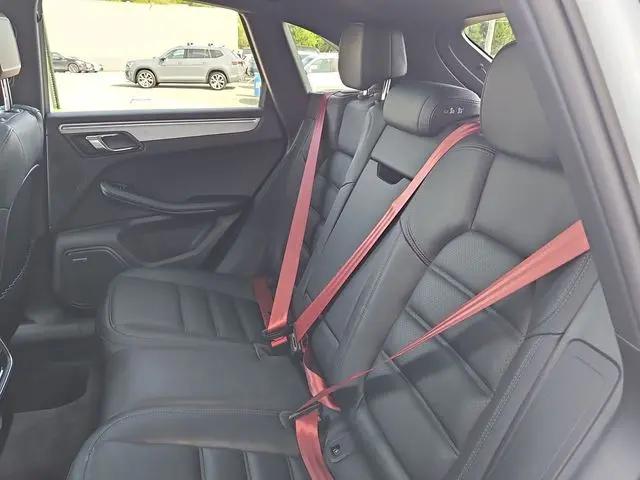 2024 Porsche Macan S