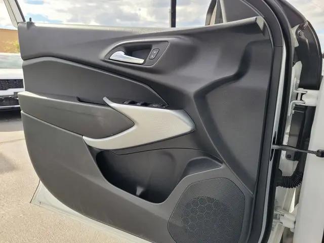 2024 Chevrolet Trax FWD SP