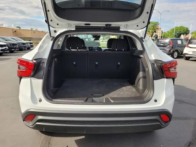 2024 Chevrolet Trax FWD SP