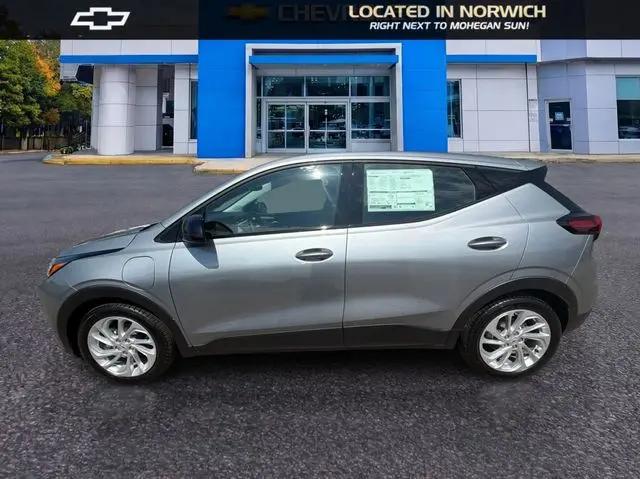 2027 Chevrolet Bolt LT FWD