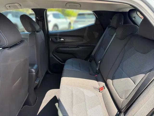 2027 Chevrolet Bolt LT FWD