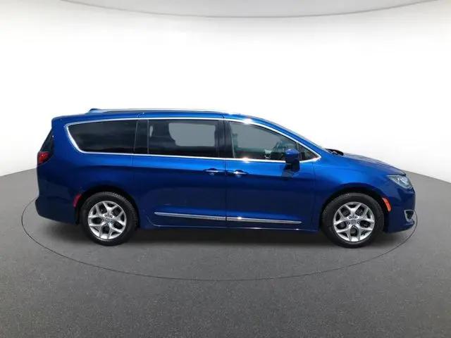 2019 Chrysler Pacifica Touring L Plus
