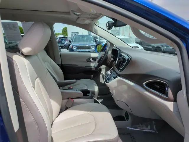 2019 Chrysler Pacifica Touring L Plus