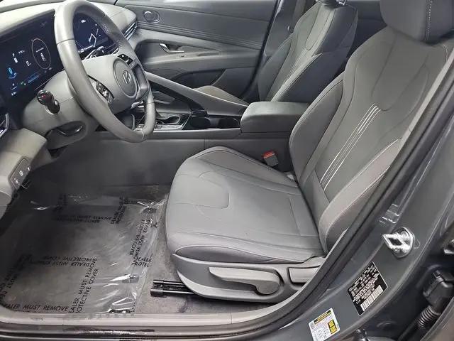 2025 Hyundai Elantra Hybrid SEL Sport