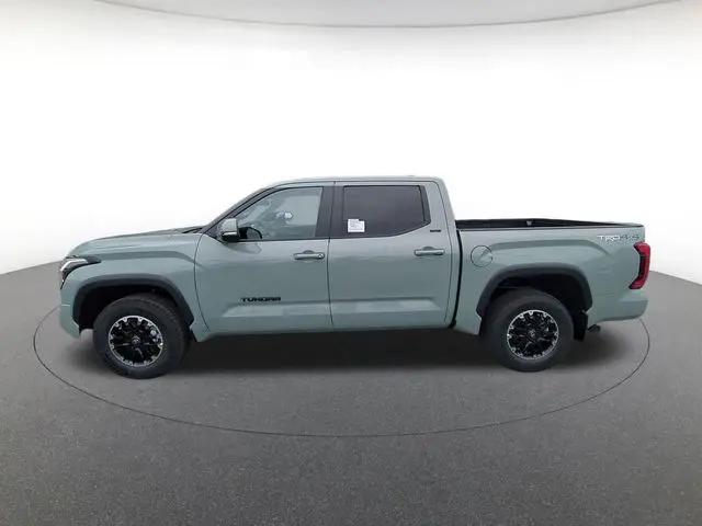2026 Toyota Tundra SR5 CrewMax 5.5' Bed