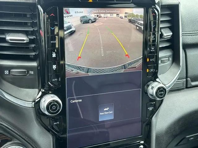 2025 Ram 1500 Laramie Crew Cab 4x4 5'7" Box