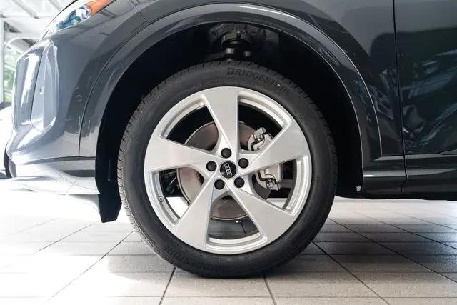2026 Audi Q5 Premium Plus TFSI quattro S tronic