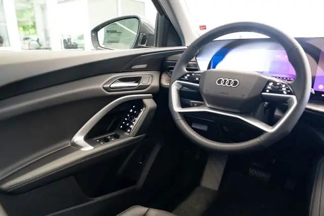 2026 Audi Q5 Premium Plus TFSI quattro S tronic