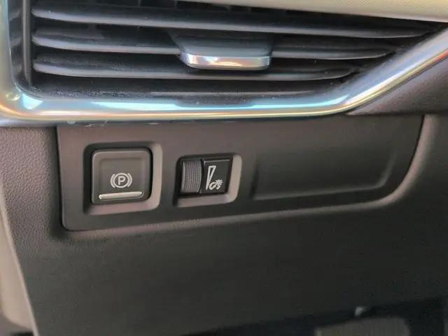 2020 Cadillac XT4 AWD Premium Luxury