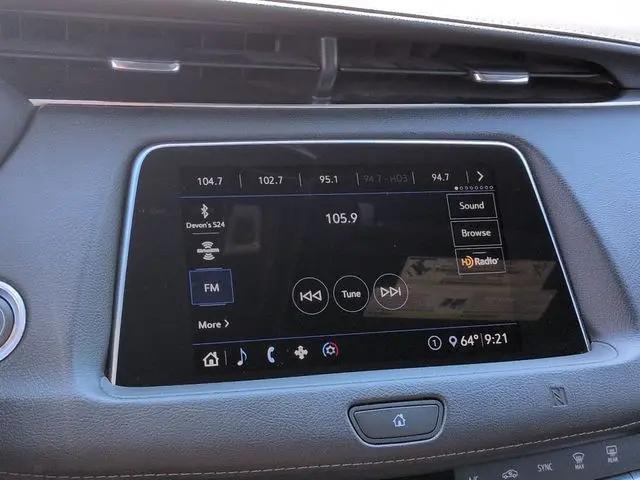 2020 Cadillac XT4 AWD Premium Luxury