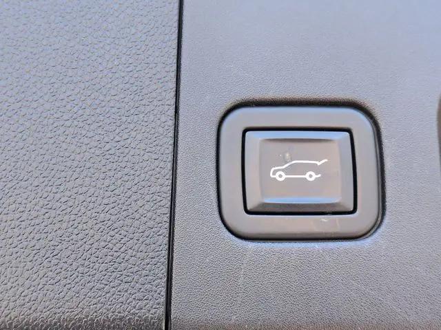 2020 Cadillac XT4 AWD Premium Luxury
